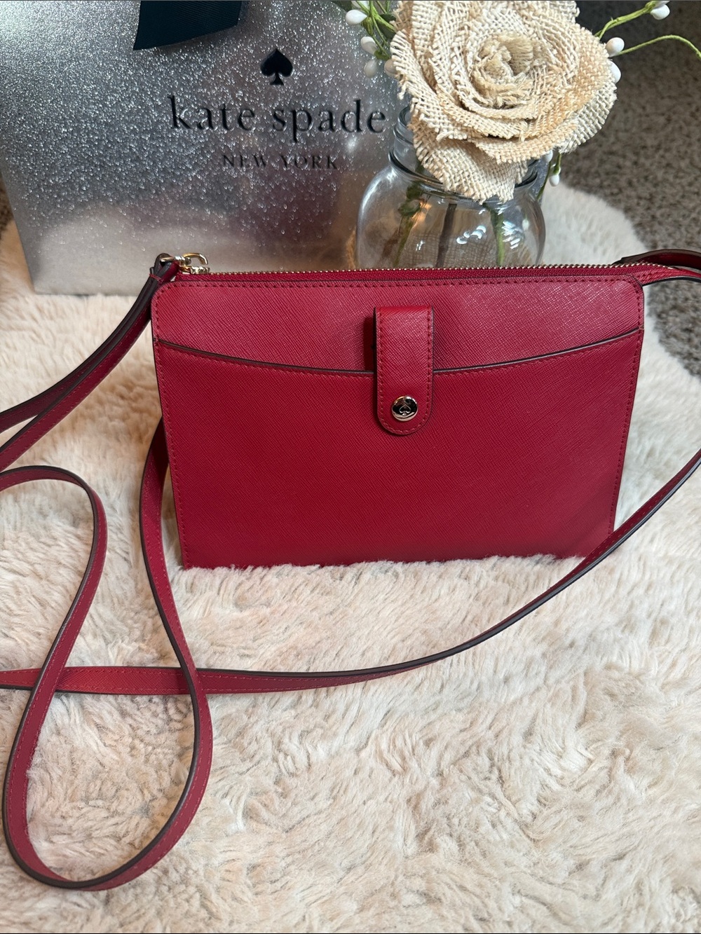 ✨ Kate Spade Laurel Way Hazy Rose Floral Large Roxanna Crossbody/Wrislet✨ - Picture 3 of 14